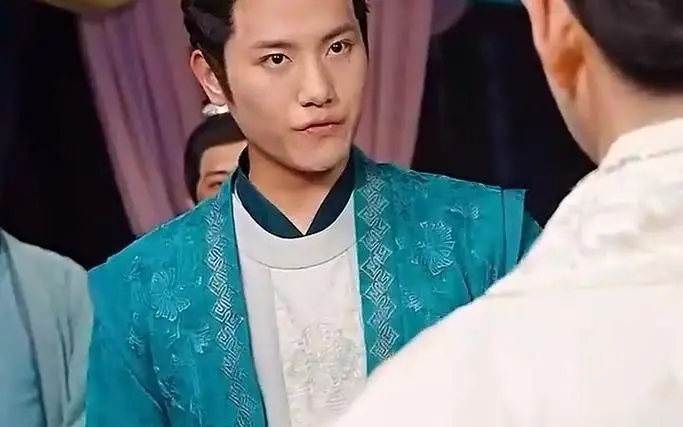 《大夏第一狠人》：逆天改命，绝世狂澜！看主角如何颠覆洪荒，成为万古传奇！